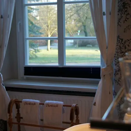 Parkcafe Bed & Breakfast Alt Madlitz